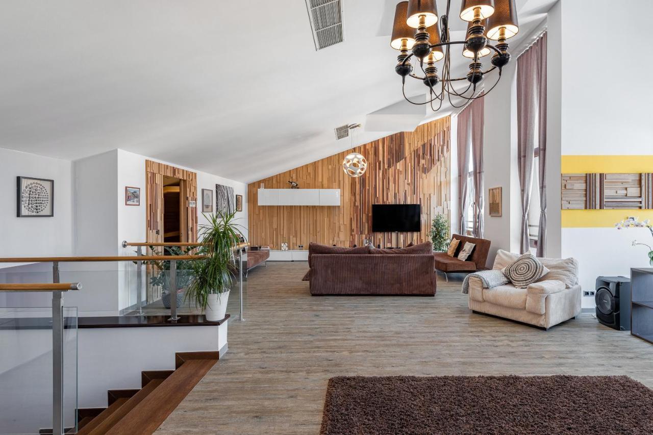 A50 Cape Town Penthouse - Silver Mountain โปยานาบราซอฟ ภายนอก รูปภาพ