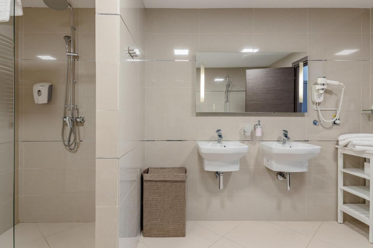 A50 Cape Town Penthouse - Silver Mountain โปยานาบราซอฟ ภายนอก รูปภาพ